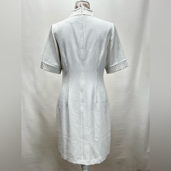 KARL LAGERFELD Cream and gray pinstriped mock neck shift dress size 8 - Picture 7 of 13